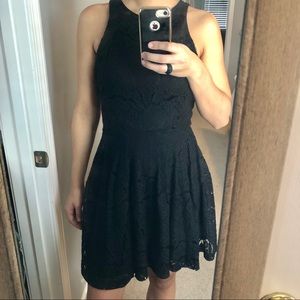Black Sleeveless Dress